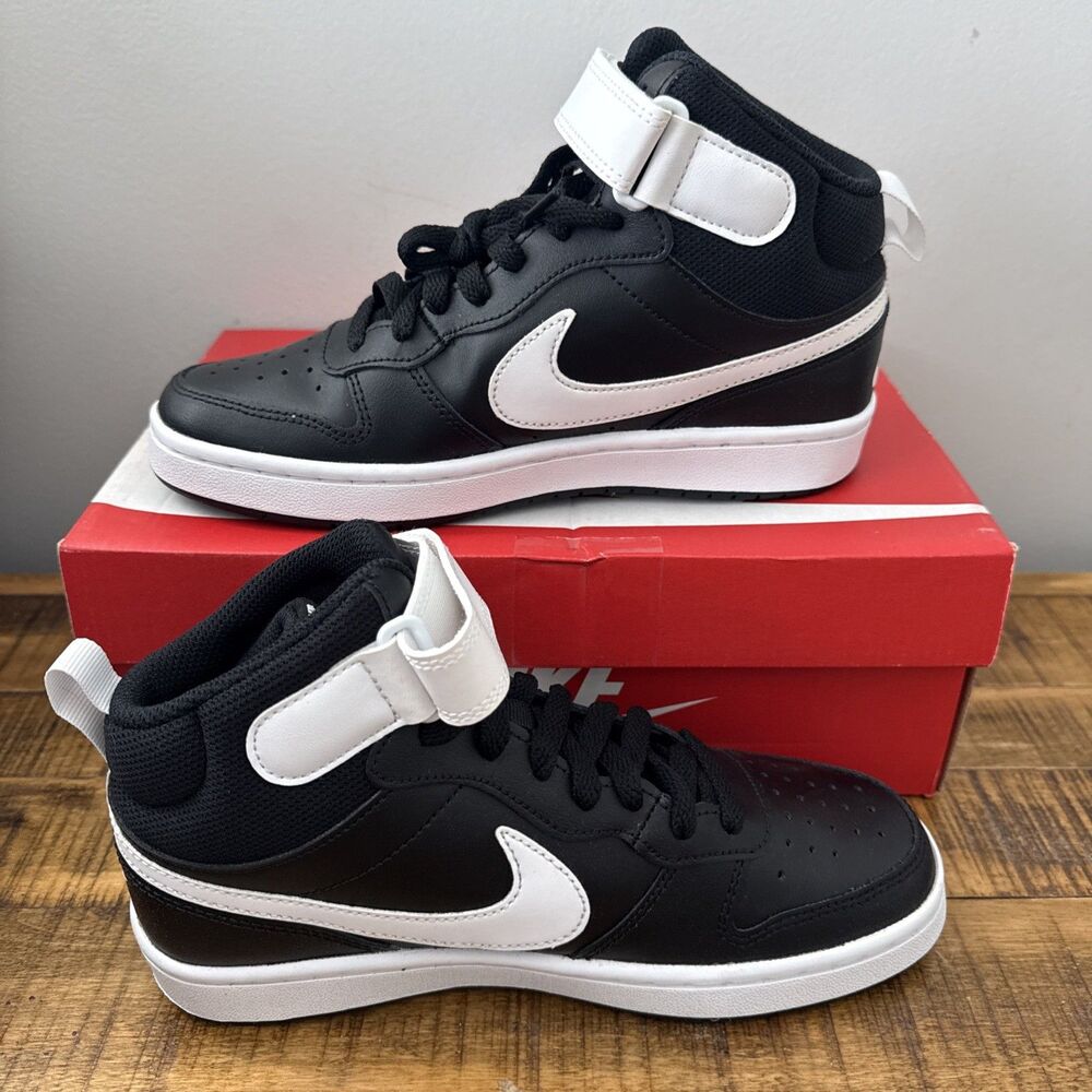 Nike Boys Court Borough Black White High Top Sneakers US 5Y CD7782-010